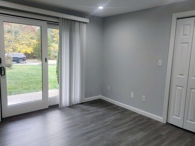 Building Photo - 108 Norton Ave