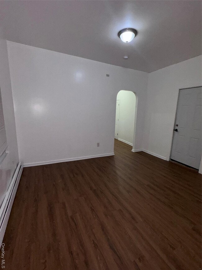 Building Photo - 3951 De Reimer Ave