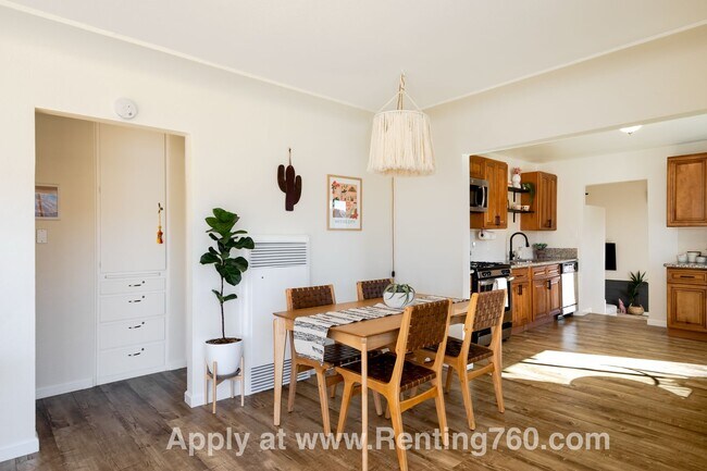 Building Photo - Lovely 3 Bed Home With Solar Panels!