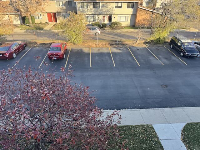 Building Photo - 1324 N Geneva Dr