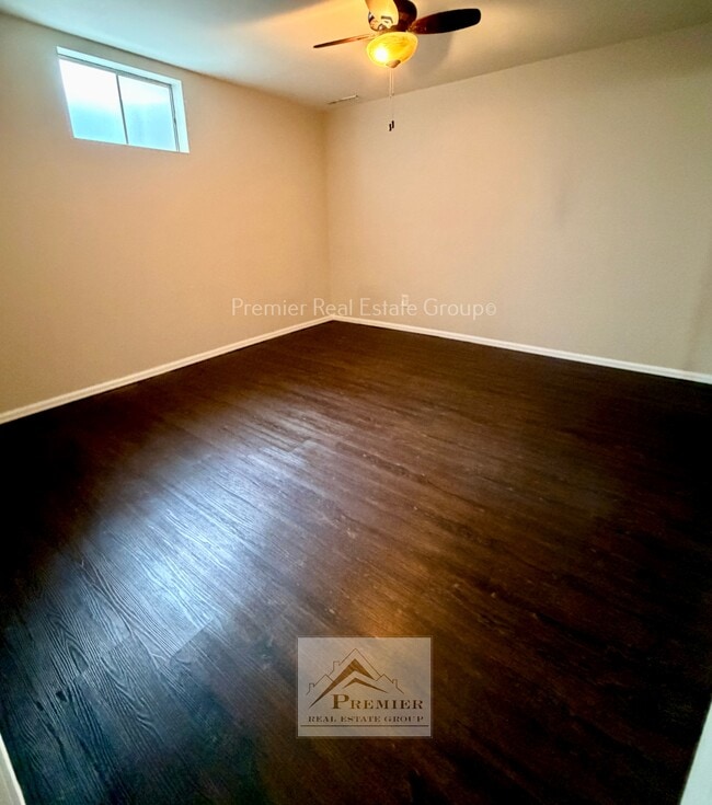 Building Photo - 4519 Bella Dr