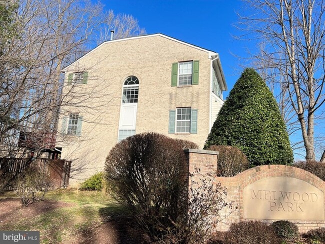 Building Photo - 10600 Elizabeth Parnum Pl