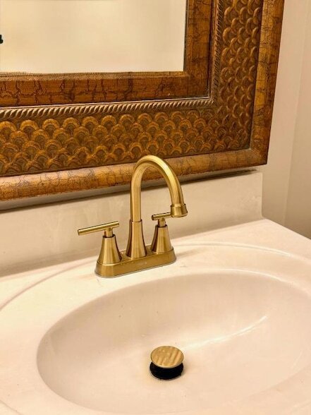 Building Photo - 9391 Bridgeport Dr