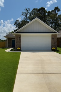 Building Photo - 204 Alma St