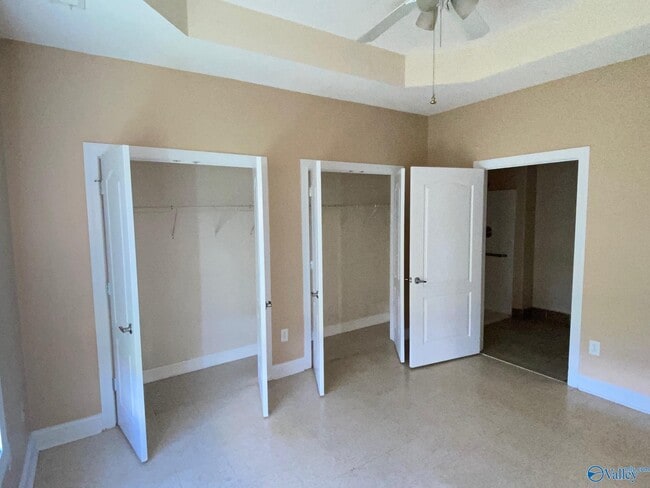 Building Photo - 10443 Wall Triana Hwy