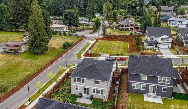 Building Photo - 16324 SE 133rd Pl