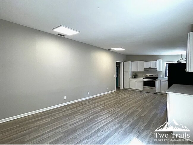 Building Photo - CHARMING 3 BED/2 BATH IN FLETCHER