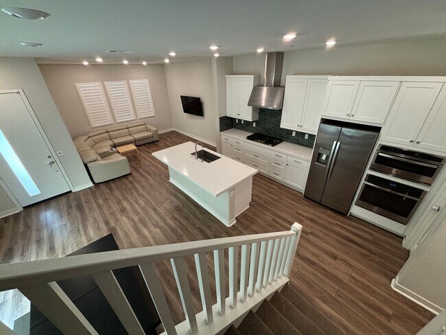 Building Photo - 27272 W Red Willow Ct