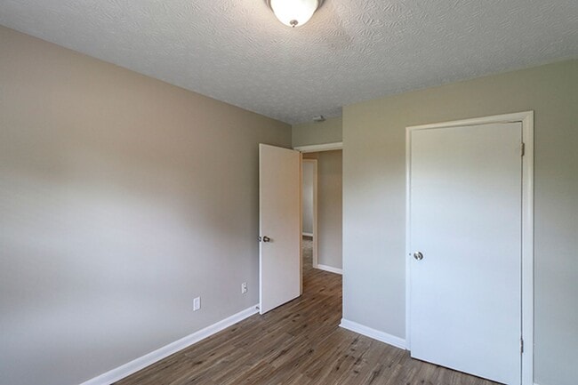 Building Photo - Newly updated 3 bedroom and 1 bathroom Ranch home in PRP