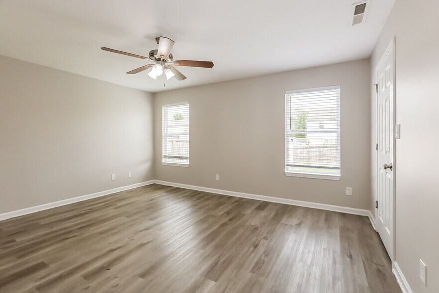 Building Photo - 6430 Glory Maple Ln