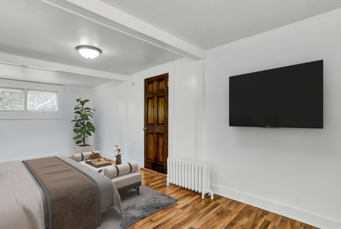 Building Photo - 716 N Walnut St