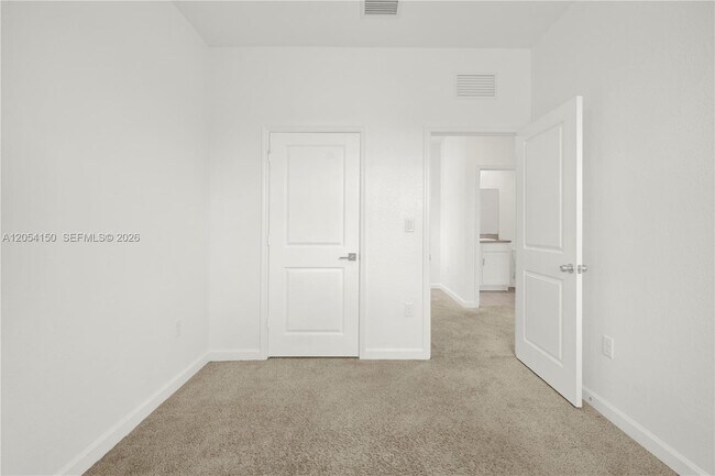 Building Photo - 1161 SW 8th Ave