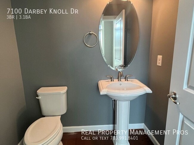 Building Photo - 7100 Darbey Knoll Dr