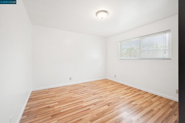 Building Photo - 2542 Denning Ct