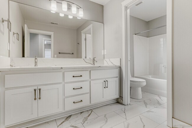 Building Photo - 16603 SW 134th Terrace