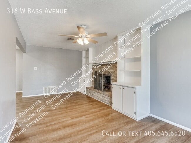 Building Photo - 316 W Bass Ave