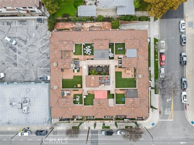 Building Photo - 201 N Reese Pl
