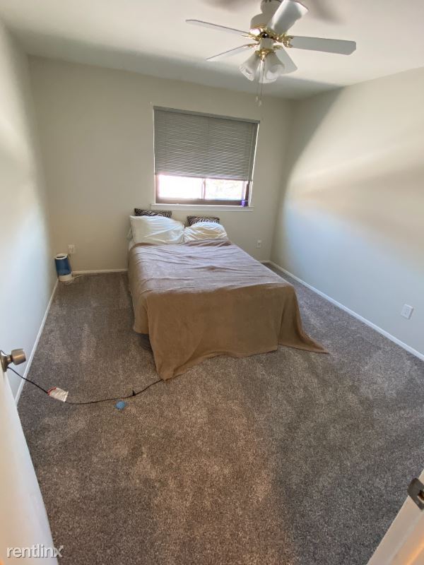 Building Photo - 2 br, 1.5 bath House - 50070 S Benny Ct