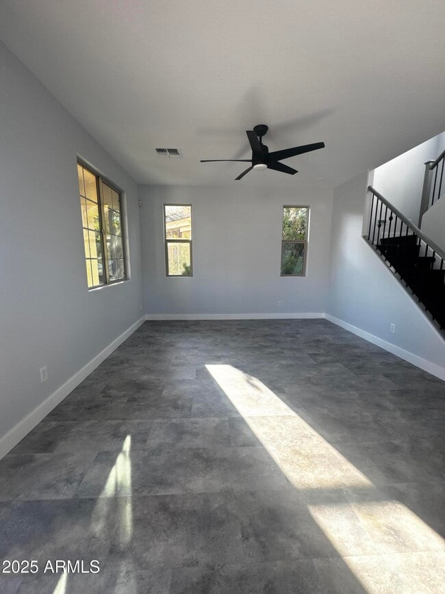 Building Photo - 3330 W Gran Paradiso Dr
