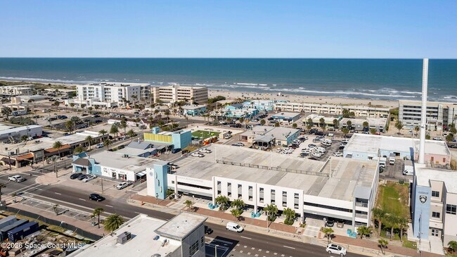 Building Photo - 4105 Ocean Beach Blvd