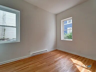 Building Photo - 522 Elm St