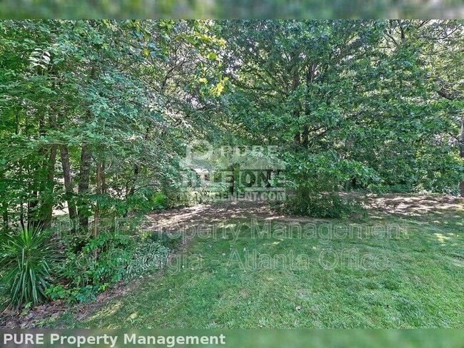 Building Photo - 52 E Boxwood Dr SE