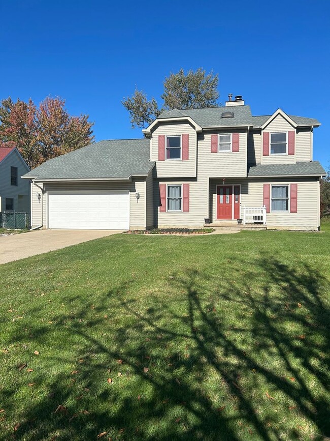 Building Photo - 8391 Lanmark Dr