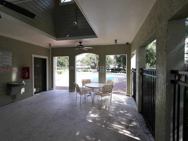 Building Photo - 745 Ashworth Overlook Dr