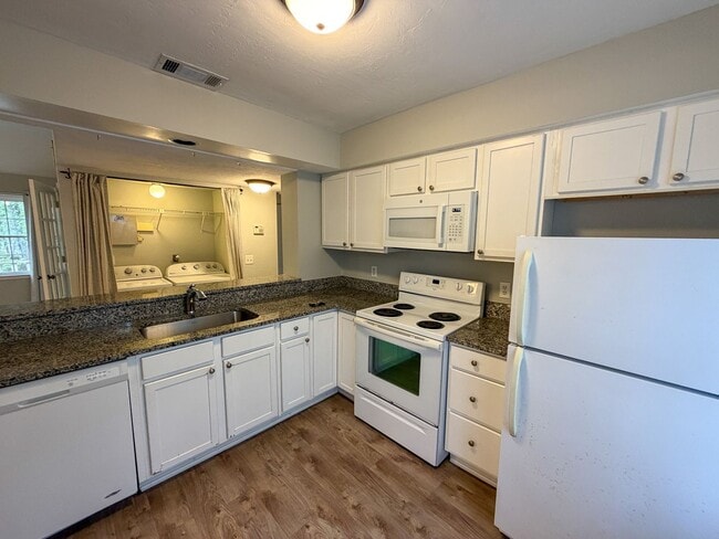 Building Photo - 5324 SW 88 Ct