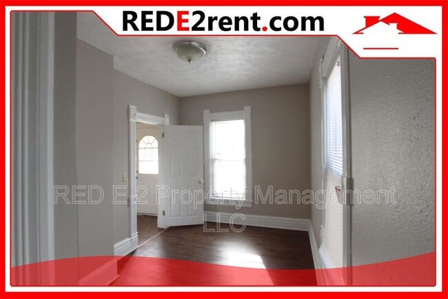 Building Photo - 327 Vernon Ave