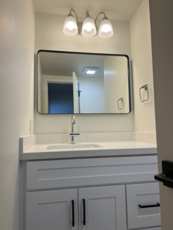 Building Photo - 125 Melody Ln