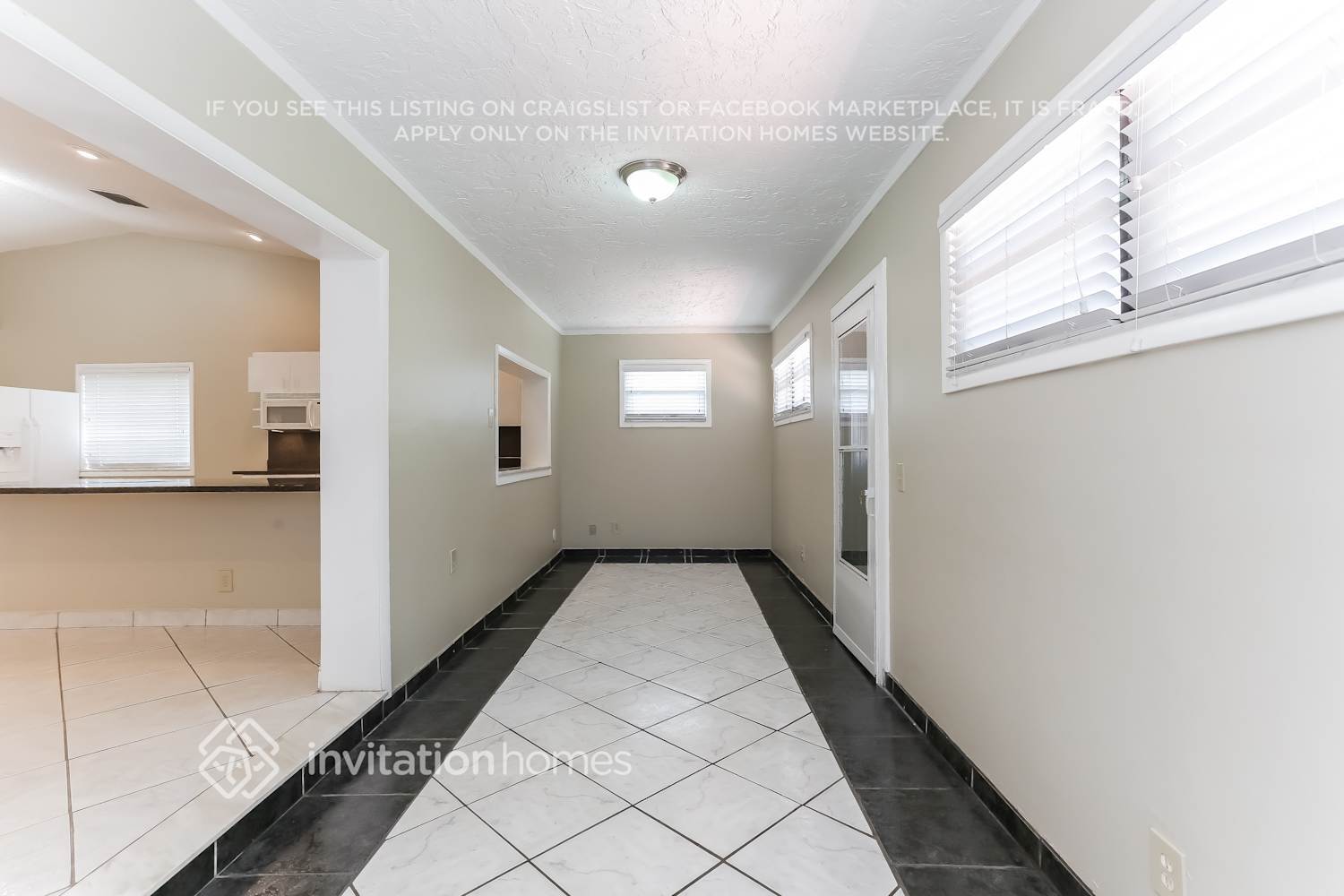 Building Photo - 9575 NW 25th Ct