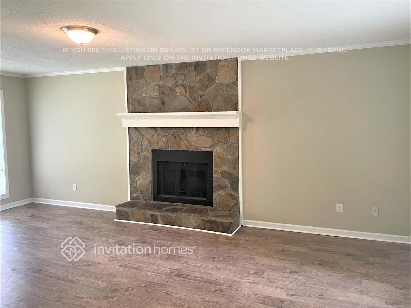 Building Photo - 2651 Foxglove Dr SW