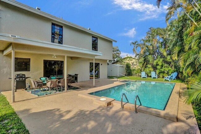 Building Photo - 3530 Chatelaine Blvd