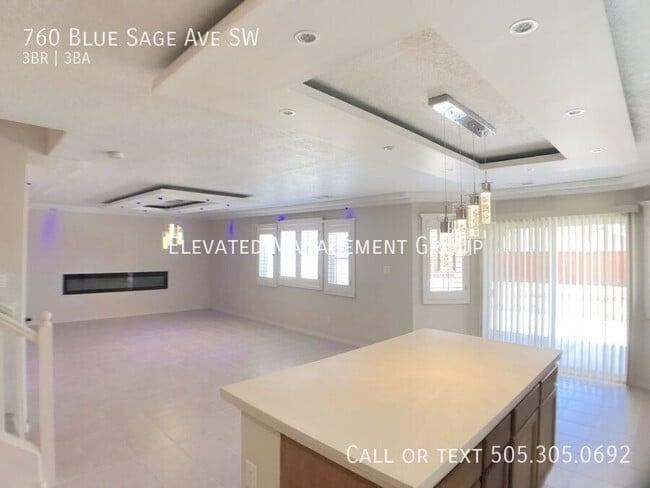 Building Photo - 760 Blue Sage Ave SW