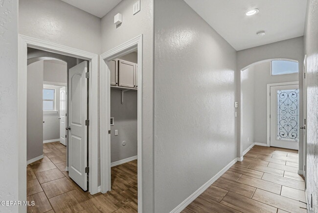 Building Photo - 1408 Dominic Anakin Dr