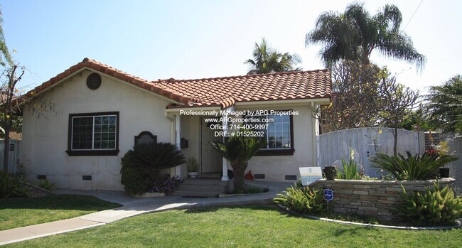 Primary Photo - 222 Alpine St
