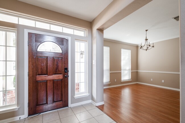 Building Photo - 9611 Sage Deck Ln