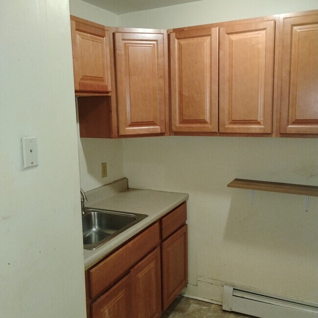 Building Photo - 56 3rd Ave