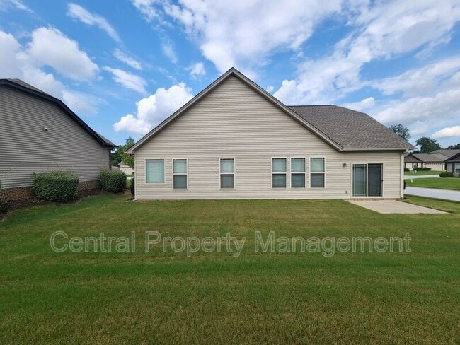 Building Photo - 1 Redwolf Ln