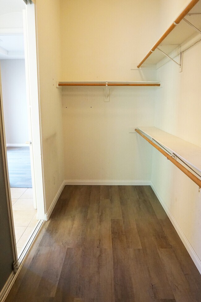 Building Photo - 79882 Viento Dr