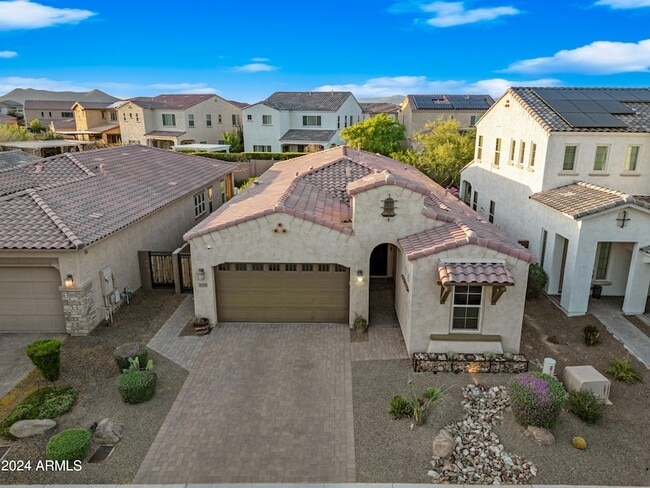 Building Photo - 3258 E Tina Dr