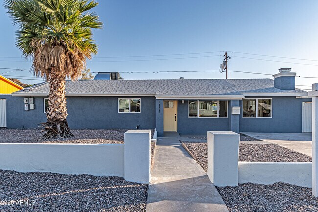 Building Photo - 1307 E Alice Ave