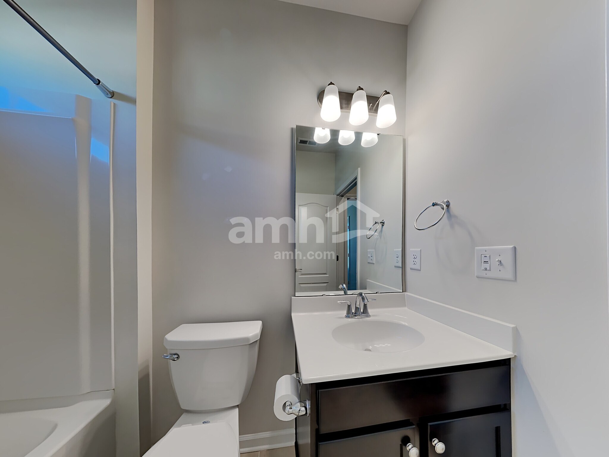 Building Photo - 14324 Little Pine Dr