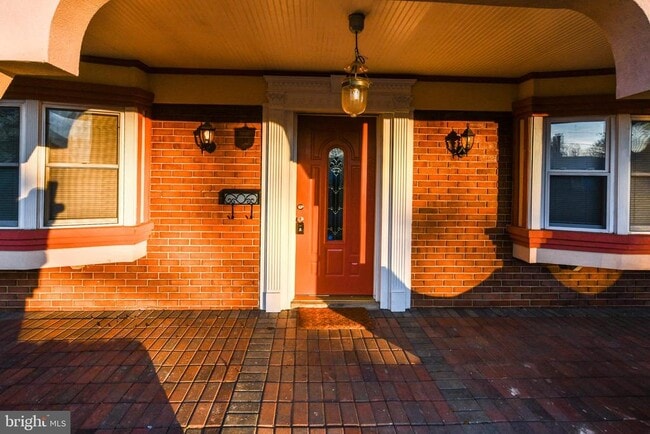 Building Photo - 1303 Port Echo Ln