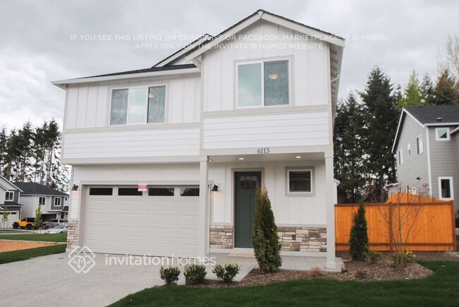 Building Photo - 6113 47th Pl NE