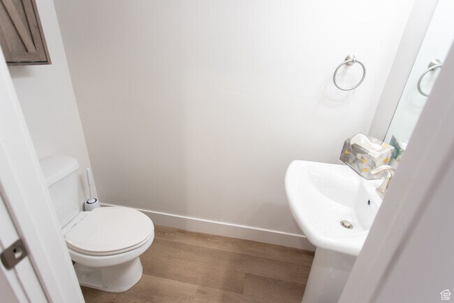 Downstairs bathroom - 413 S 1540 E