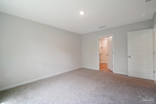 Building Photo - 7748 Alydar Lp