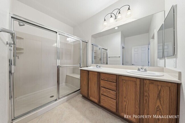 Building Photo - 2166 Idaho Falls Dr