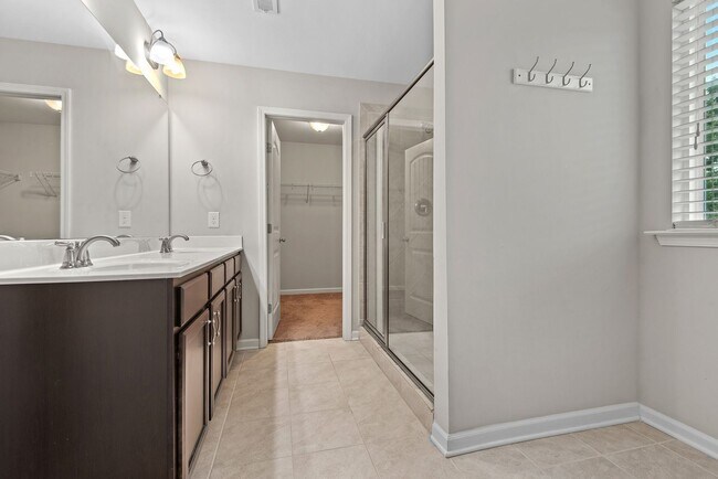 Building Photo - Hope Valley Farms Single Family Home-Avail...